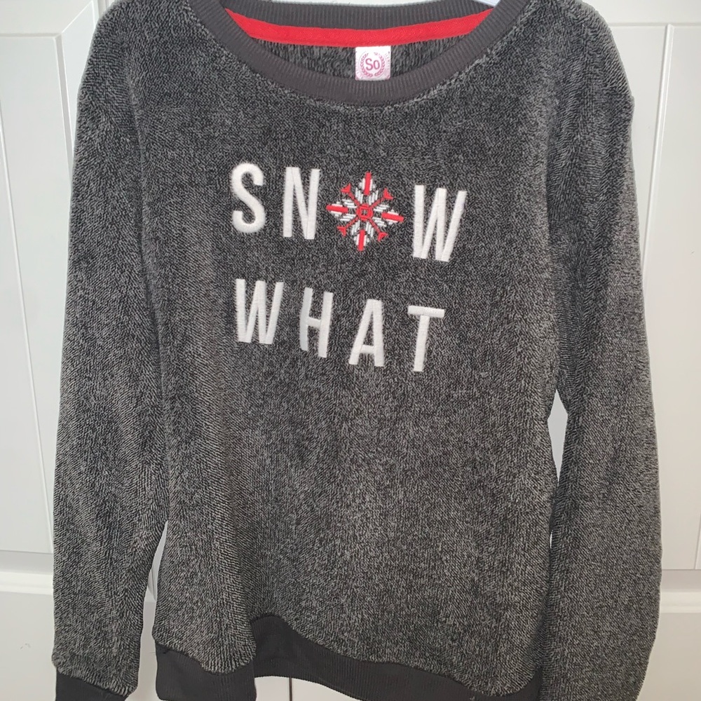 SO Winter themed sweater/sweatshirt
